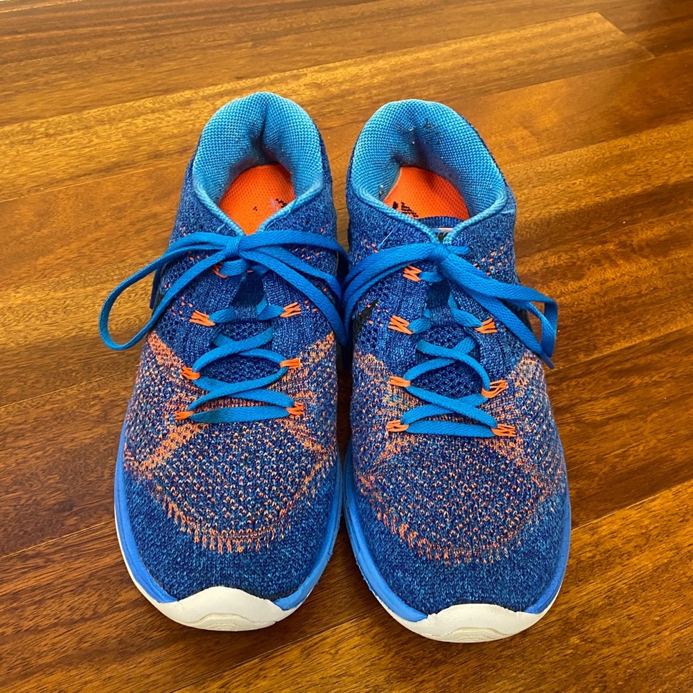 Nike Flyknit Men Size 8 Sneakers
